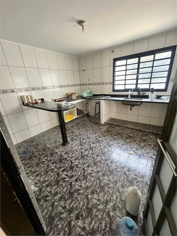 Casa à venda com 3 quartos, sendo 1 suíte, em Conjunto Residencial Vista Verde, São Paulo, SP