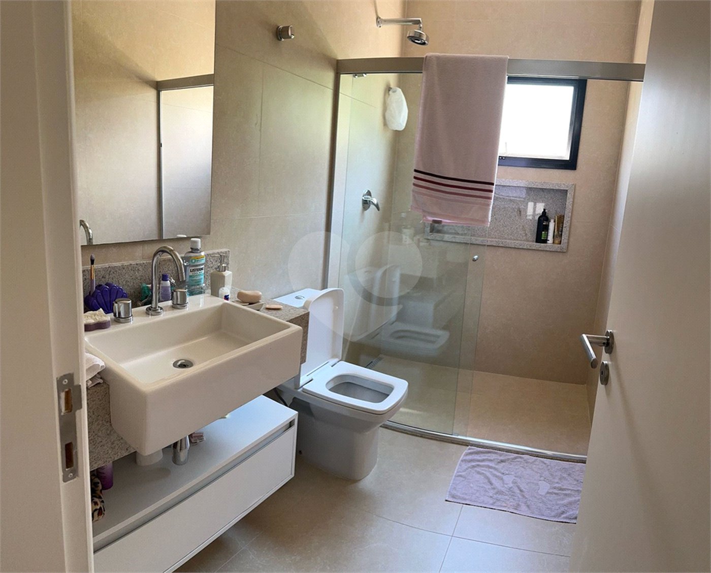 Casa à venda com 5 suítes no condomínio Porto de Atibaia, Atibaia - SP