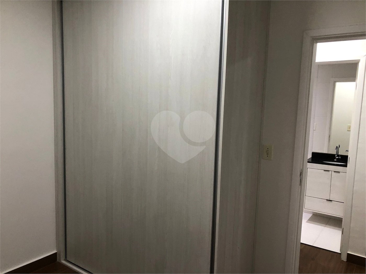 Apartamento para alugar com 2 quartos, sendo 1 suíte, em Parque Bela Vista, Votorantim, SP