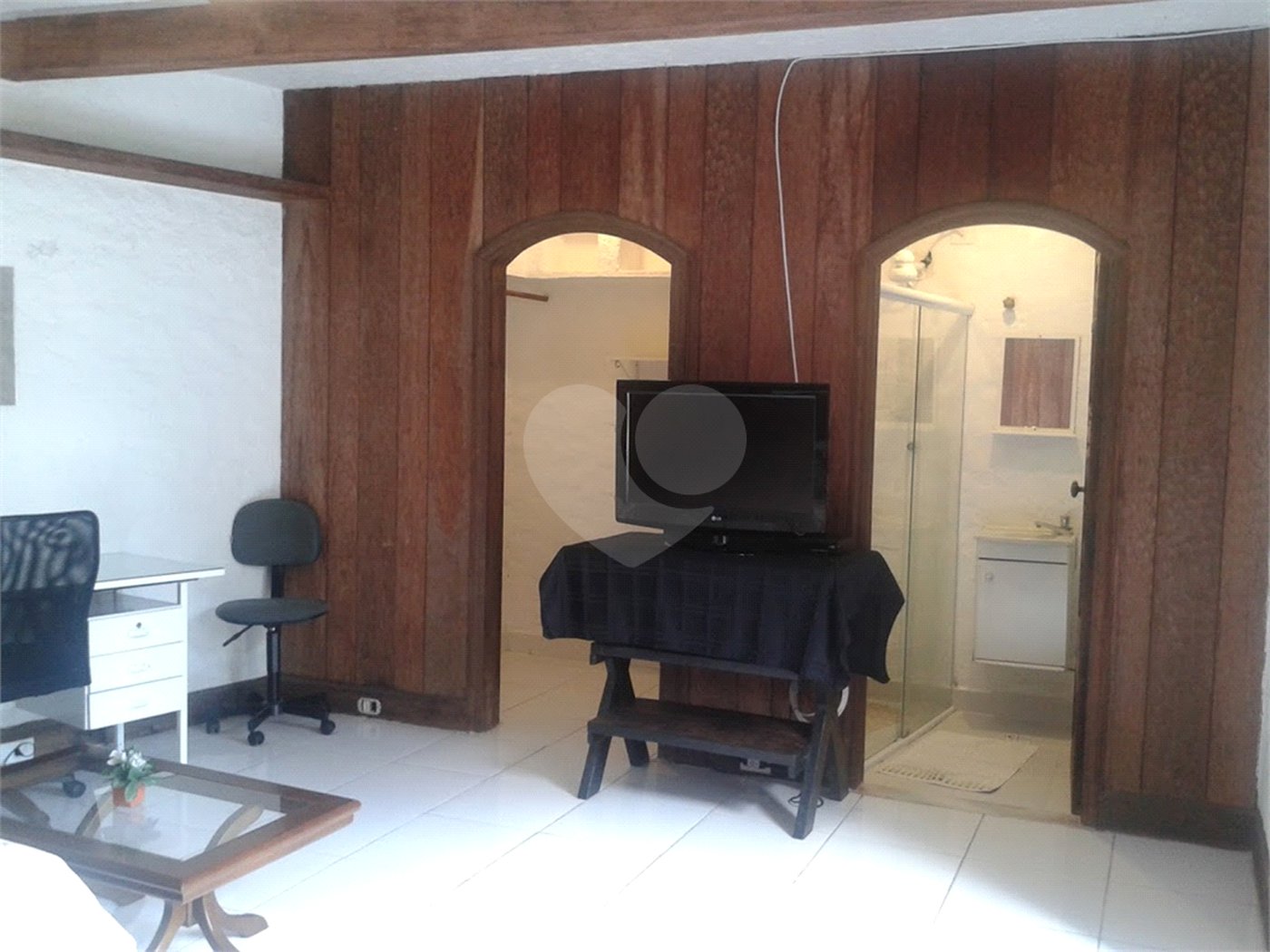 Sobrado à venda com 4 quartos, sendo 2 suítes, em Vila Madalena, São Paulo, SP