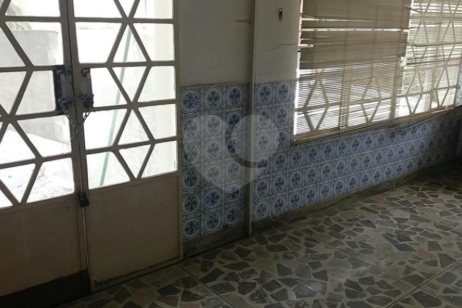 Casa à venda com 6 quartos, sendo 3 suítes, em Jardim São Bento, São Paulo, SP