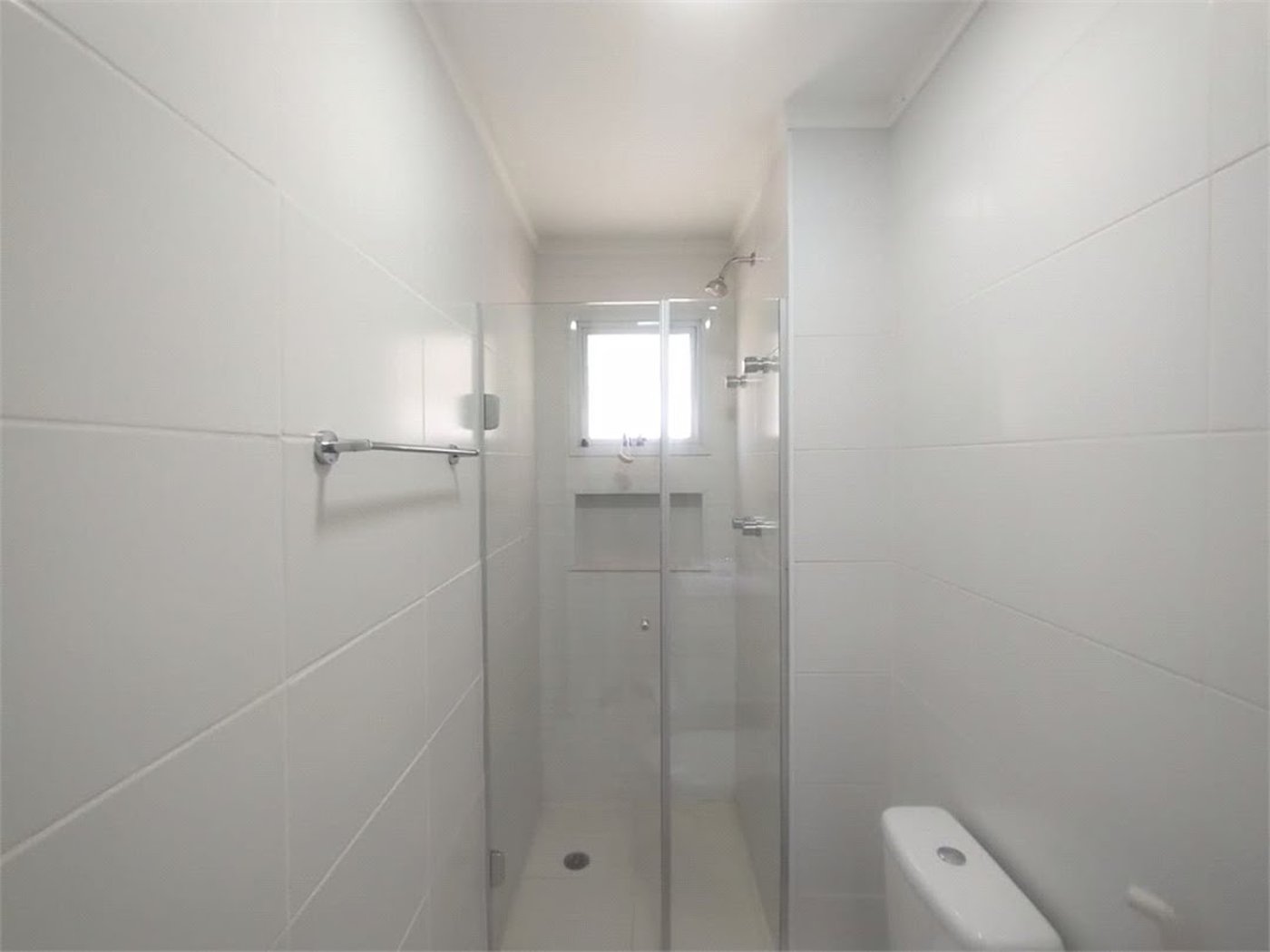 Apartamento Residencial à venda, Jardim Astúrias, Guarujá - AP0683.