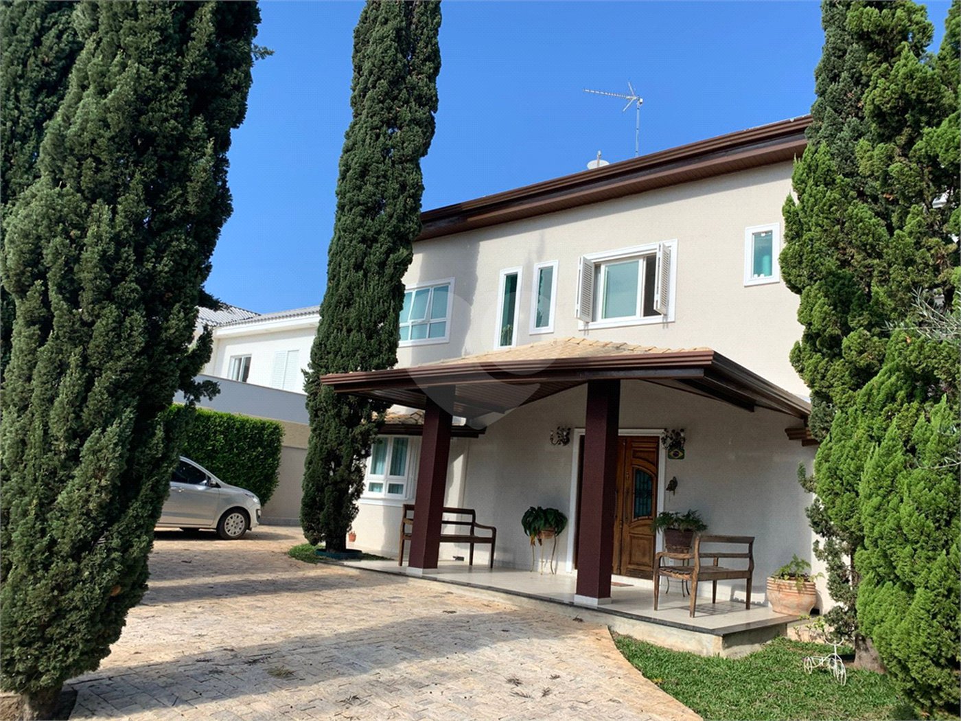 Casa à venda com 7 quartos, sendo 5 suítes, no condomínio Vivendas do Lago -, Sorocaba - SP