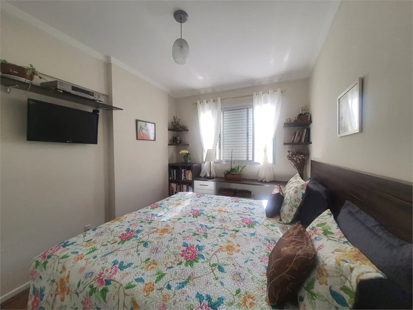 Apartamento à venda com 2 quartos em Vila Romana, São Paulo, SP