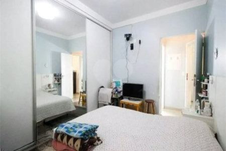 Casa Térrea à venda com 3 quartos, sendo 1 suíte, em Santana, São Paulo, SP