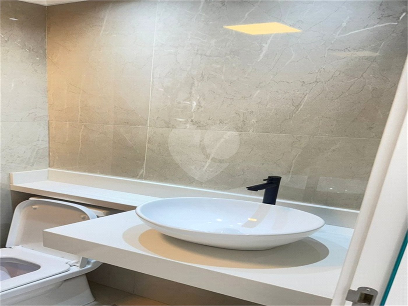 Apartamento à venda com 3 quartos, sendo 1 suíte,  em Recreio dos Bandeirantes, Rio de Janeiro, RJ