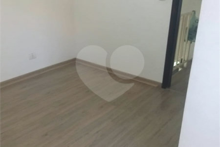 Casa à venda com 3 quartos, sendo 1 suíte, em Vila Pirajussara, São Paulo, SP