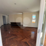 Apartamento à venda com 3 suítes em Santana, São Paulo, SP