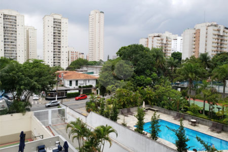 Apartamento à venda com 4 quartos, sendo 1 suíte, em Jardim Marajoara, São Paulo, SP