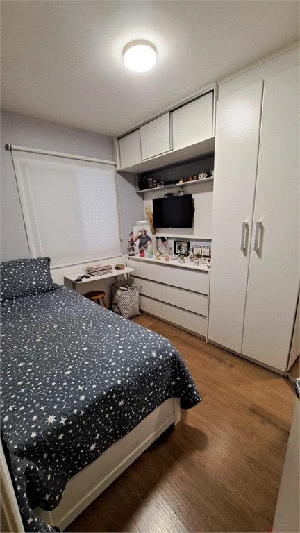 Casa à venda com 3 quartos, sendo 1 suíte, no condomínio Moradas do Horto, São Paulo - SP