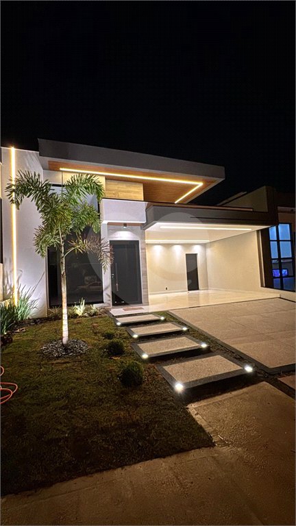 Casa à venda com 3 suítes no condomínio Residencial Milano, Indaiatuba - SP