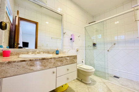Casa à venda com 5 suítes no Centro, Porto Belo, SC