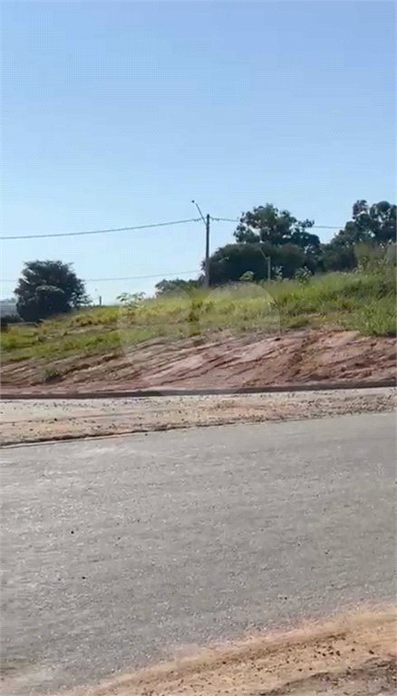 Terreno à venda no condomínio Loteamento Aberto Verona, Jundiaí - SP