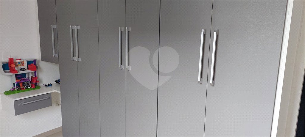 Sobrado à venda com 3 quartos, sendo 1 suíte, em Vila Constança, São Paulo, SP