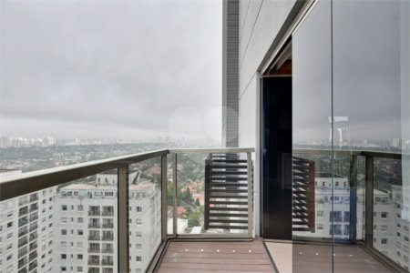 Apartamento à venda com 2 suítes em Alto da Boa Vista, São Paulo, SP