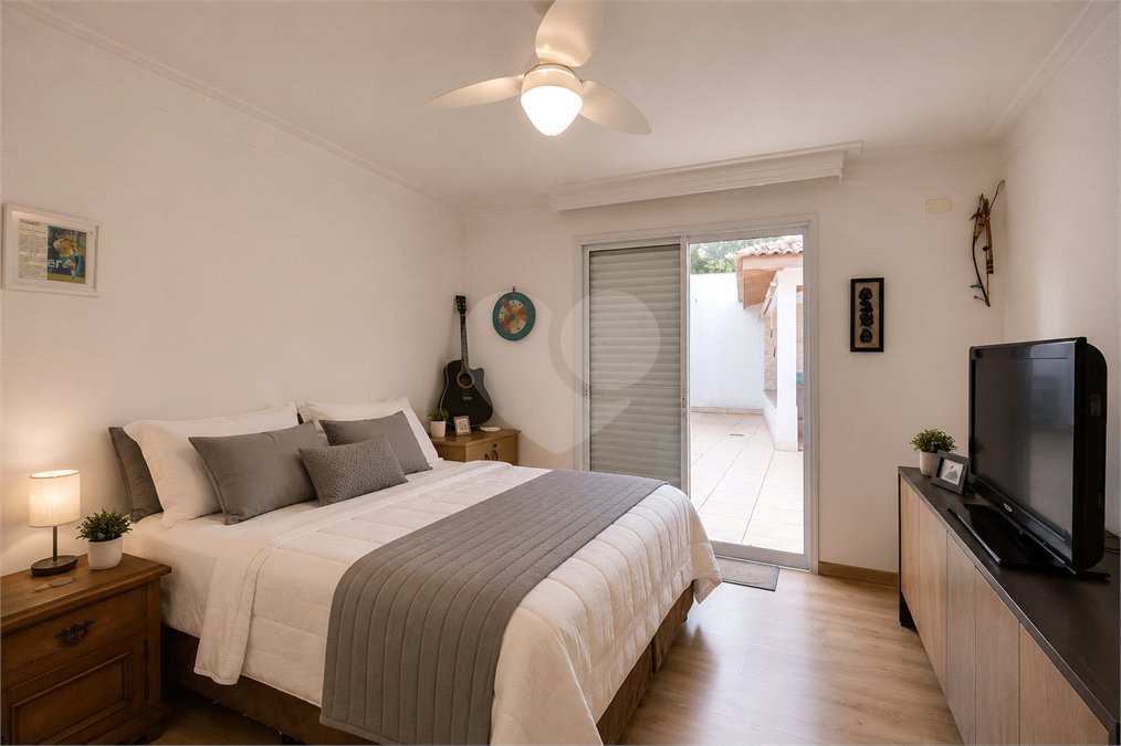 Casa Térrea à venda com 4 quartos, sendo 2 suítes, em Interlagos, São Paulo, SP