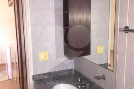 Cobertura à venda com 1 suíte em Moema, São Paulo, SP