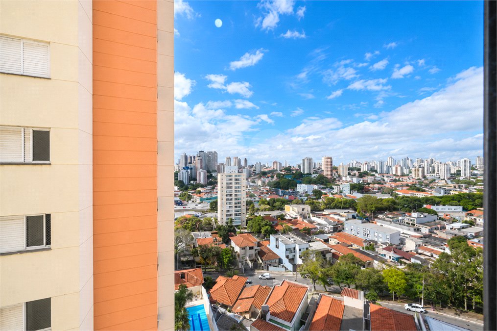 Apartamento à venda com 3 quartos, sendo 1 suíte,  em Chácara Inglesa, São Paulo, SP