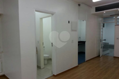 Casa à venda ou para alugar com 9 quartos em Vila Mariana, São Paulo, SP