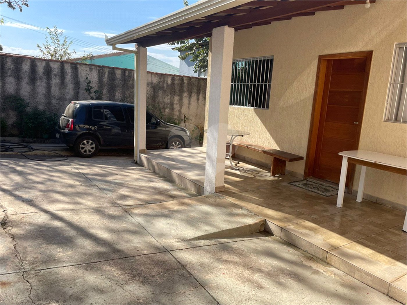 Casa à venda com 6 quartos, sendo 2 suítes, em Novo Eldorado, Contagem, MG