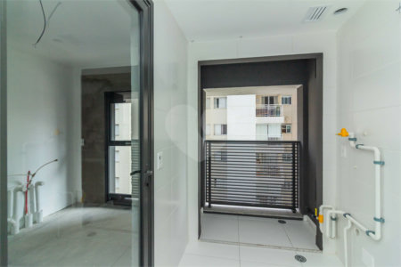 Apartamento à venda com 3 suítes em Vila Olímpia, São Paulo, SP