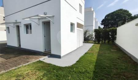 Casa de Vila à venda com 3 quartos, sendo 1 suíte, em Loteamento Jardim Morumbi, Atibaia, SP