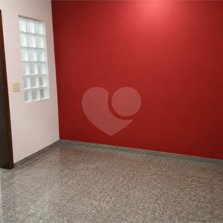 Casa à venda com 4 quartos, sendo 2 suítes,  em Jardim Bela Vista, Santo André, SP
