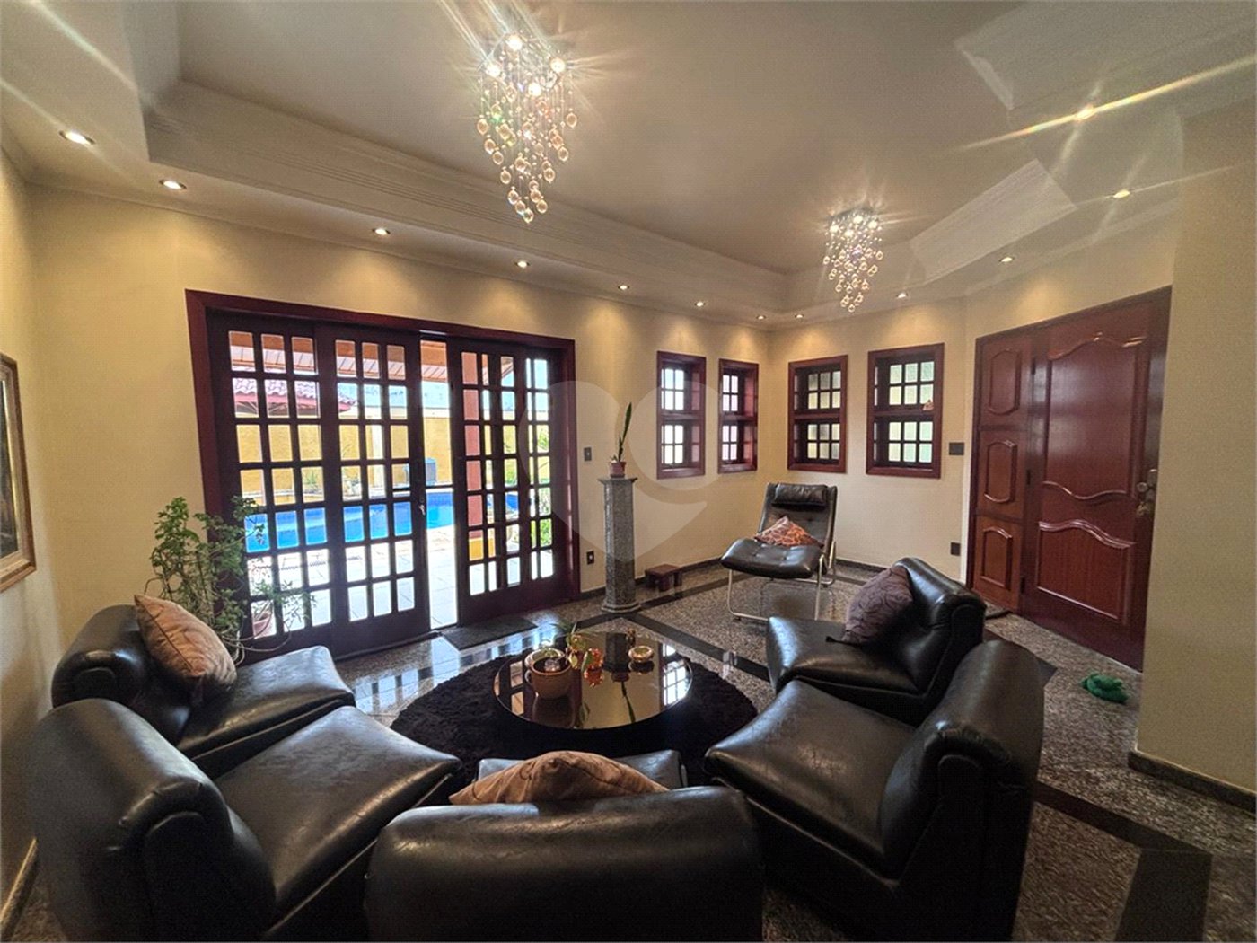 Casa à venda com 4 quartos, sendo 2 suítes,  no condomínio Granja Olga Ii, Sorocaba - SP