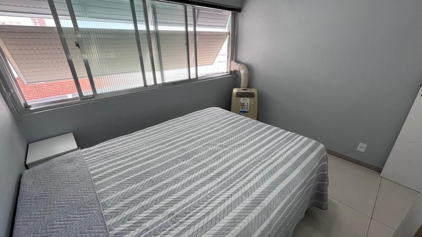 Apartamento com 1 dormitório à venda, 60 m² por R$ 490.000,00 - Gonzaga - Santos/SP