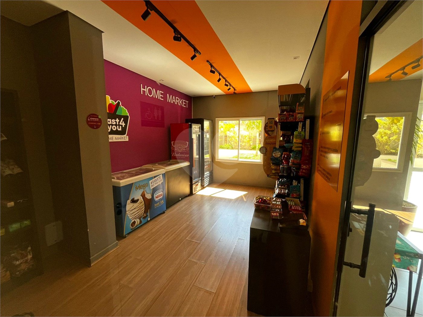 Apartamento à venda com 2 quartos, sendo 1 suíte,  em Vila Aparecida, Itapetininga, SP