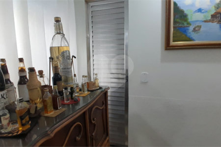 Casa à venda com 5 quartos, sendo 2 suítes, em Campo Grande, Rio de Janeiro, RJ