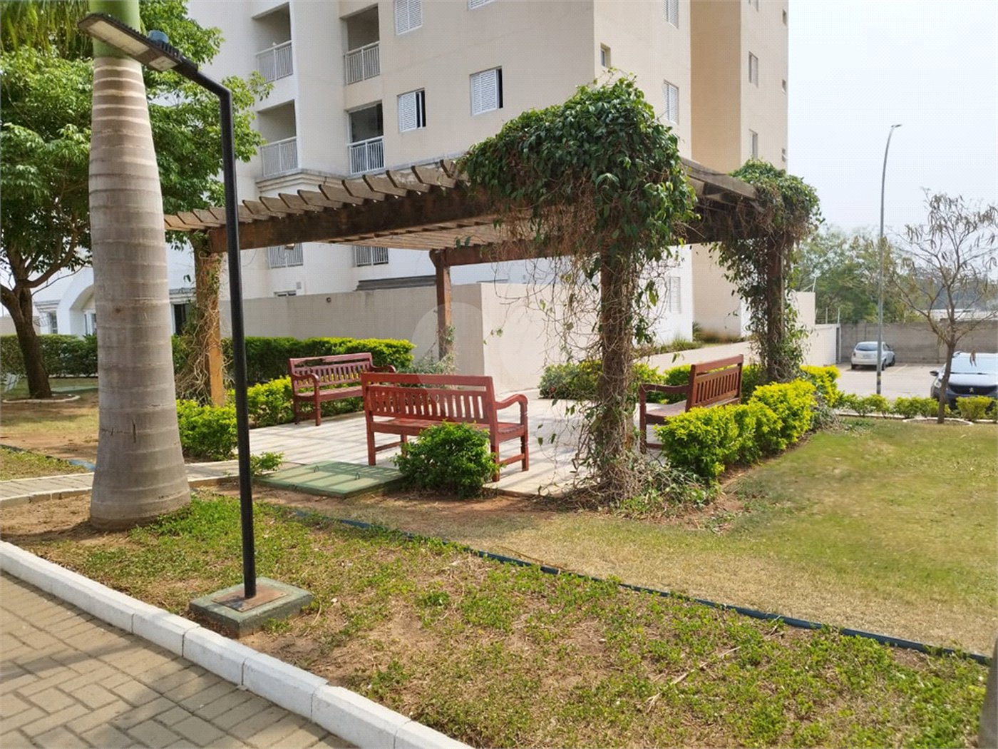 Apartamento à venda com 3 quartos, sendo 1 suíte, em Jardim Nova Era, Salto, SP