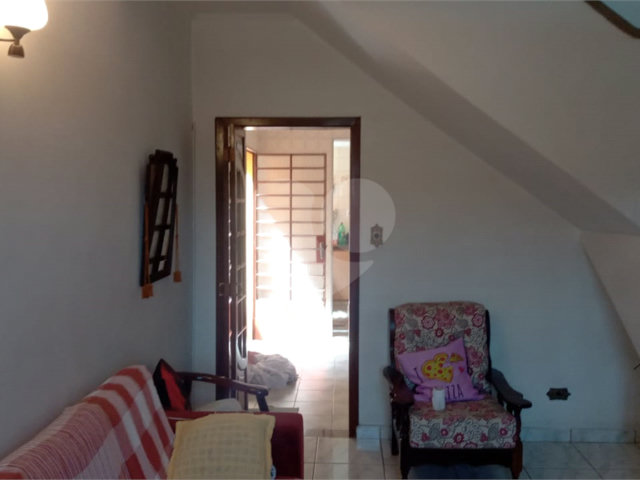 Casa à venda com 3 quartos, sendo 1 suíte,  em Vila Medeiros, São Paulo, SP