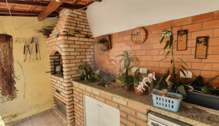 Sobrado à venda com 3 quartos, sendo 1 suíte,  em Horto, São Paulo, SP