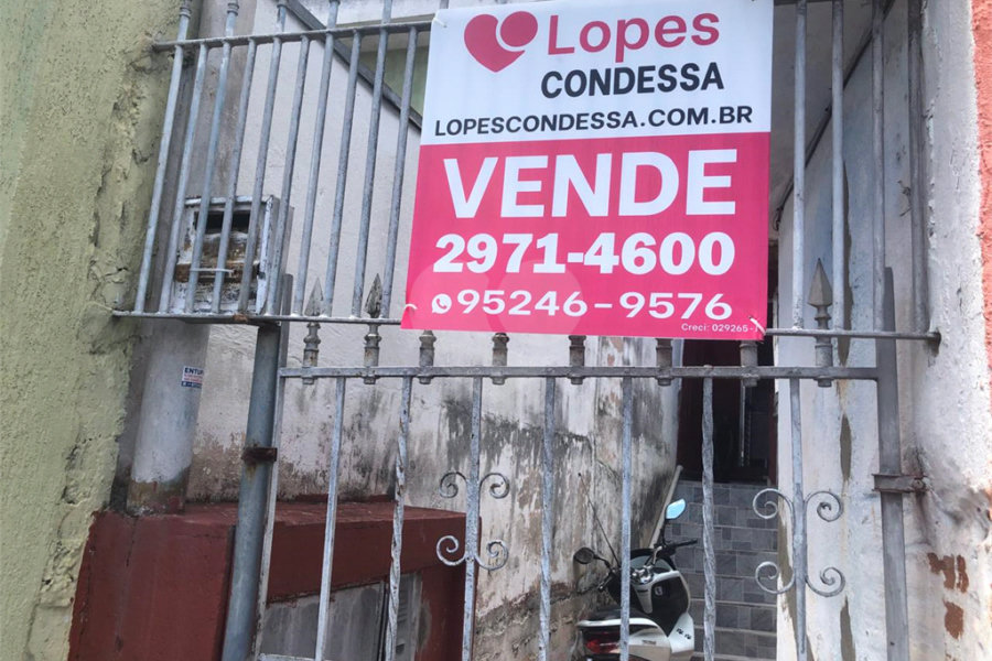 Casa Térrea à venda com 6 quartos, sendo 2 suítes, em Vila Mazzei, São Paulo, SP