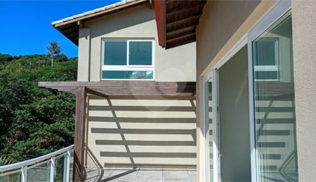 Casa à venda com 4 suítes em João Fernandes, Armação dos Búzios, RJ