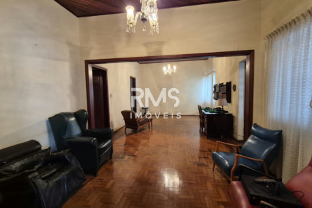 Casa à venda com 3 quartos no Centro, Itu, SP