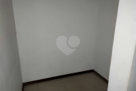 Salão para alugar no Centro, Araraquara, SP