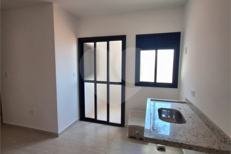 Casa à venda com 2 quartos no condomínio Residencial Carambola, São Paulo - SP