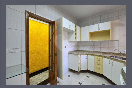 Apartamento à venda com 3 quartos, sendo 1 suíte, em Nova Petrópolis, São Bernardo do Campo, SP