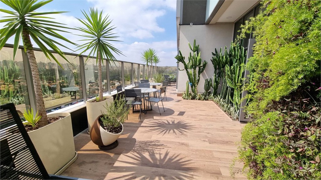 Apartamento à venda com 2 quartos, sendo 1 suíte, em Vila Nova Conceição, São Paulo, SP
