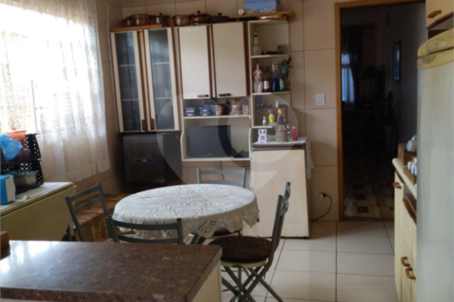 Sobrado à venda com 4 quartos, sendo 1 suíte, em Limão, São Paulo, SP