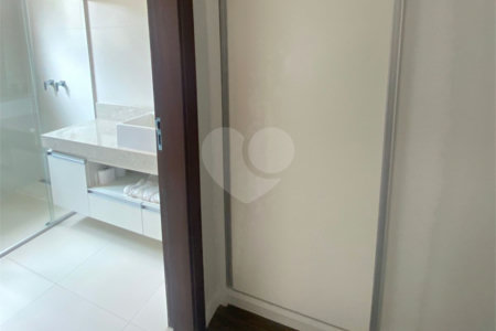 Casa à venda ou para alugar com 4 suítes no condomínio Alphaville Nova Esplanada 3, Votorantim - SP