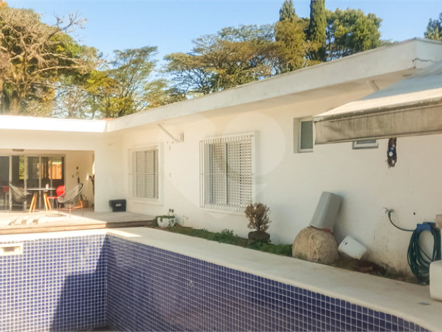 Casa à venda ou para alugar com 5 suítes em Granja Julieta, São Paulo, SP