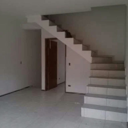 Sobrado à venda com 3 quartos, sendo 2 suítes,  em Jardim Monte Kemel, São Paulo, SP