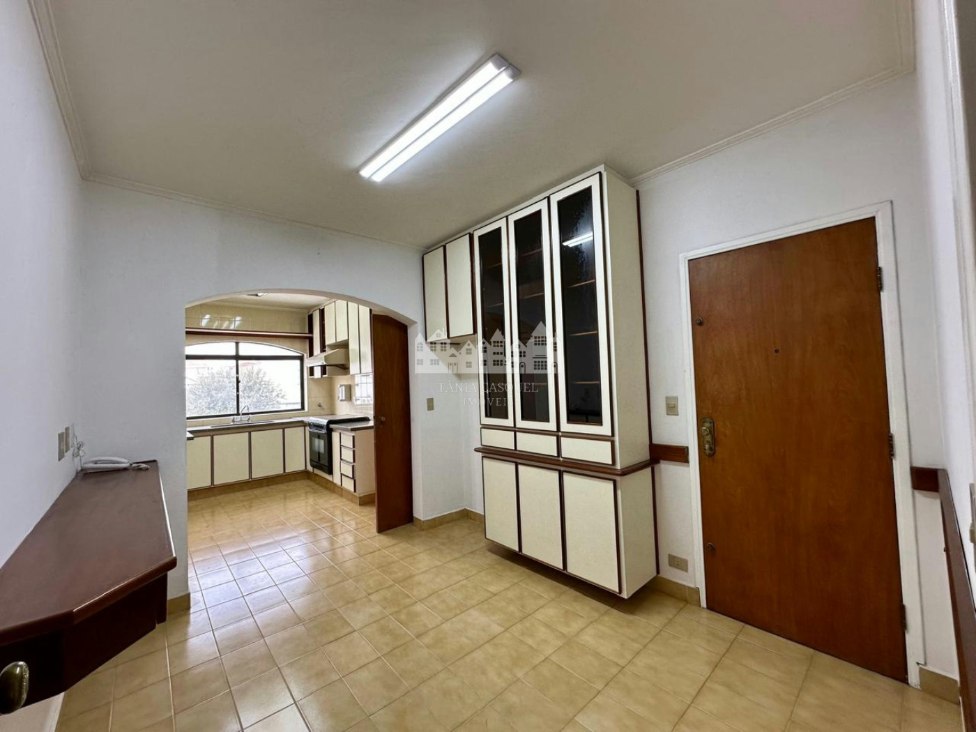 Apartamento à venda ou para alugar com 4 quartos, sendo 3 suítes, no Centro, Atibaia, SP