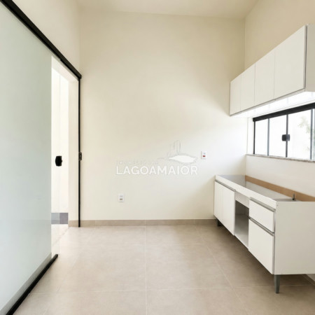 Casa à venda com 2 quartos, sendo 1 suíte, em Vila Nova, Três Lagoas - MS