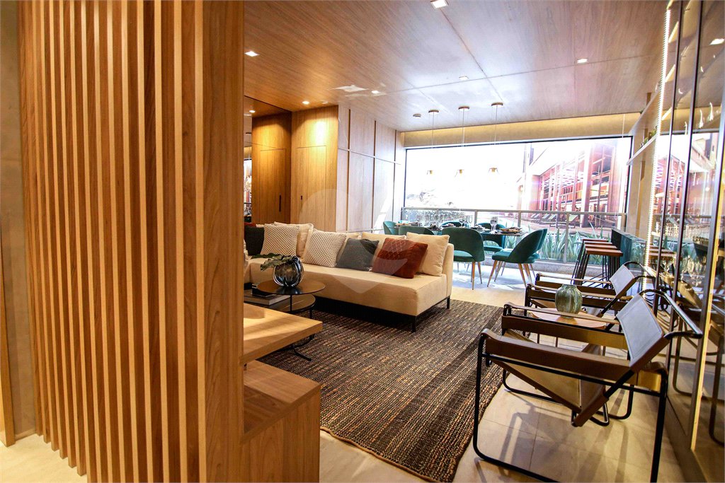 Apartamento à venda com 3 suítes em Perdizes, São Paulo, SP