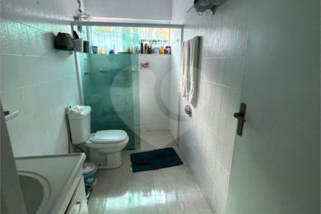 Casa à venda com 3 quartos em Vila Oliveira, Mogi das Cruzes, SP