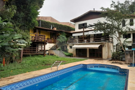 Casa à venda com 6 quartos, sendo 3 suítes, em Rolinópolis, São Paulo, SP